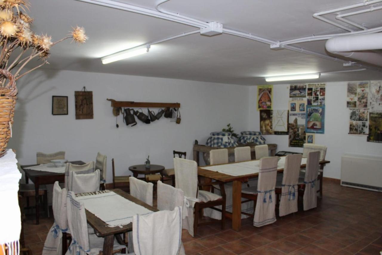 Casa Rural Puerta De La Iglesia Эльче-де-ла-Сьерра Экстерьер фото